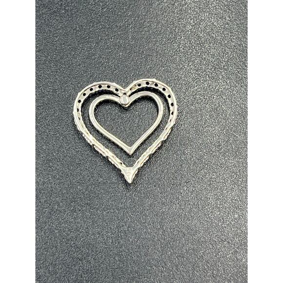 JWBR 10k White Gold Double Heart Pendant Blue Spinel and Diamond
21mm, 1.71g - Picture 5 of 9